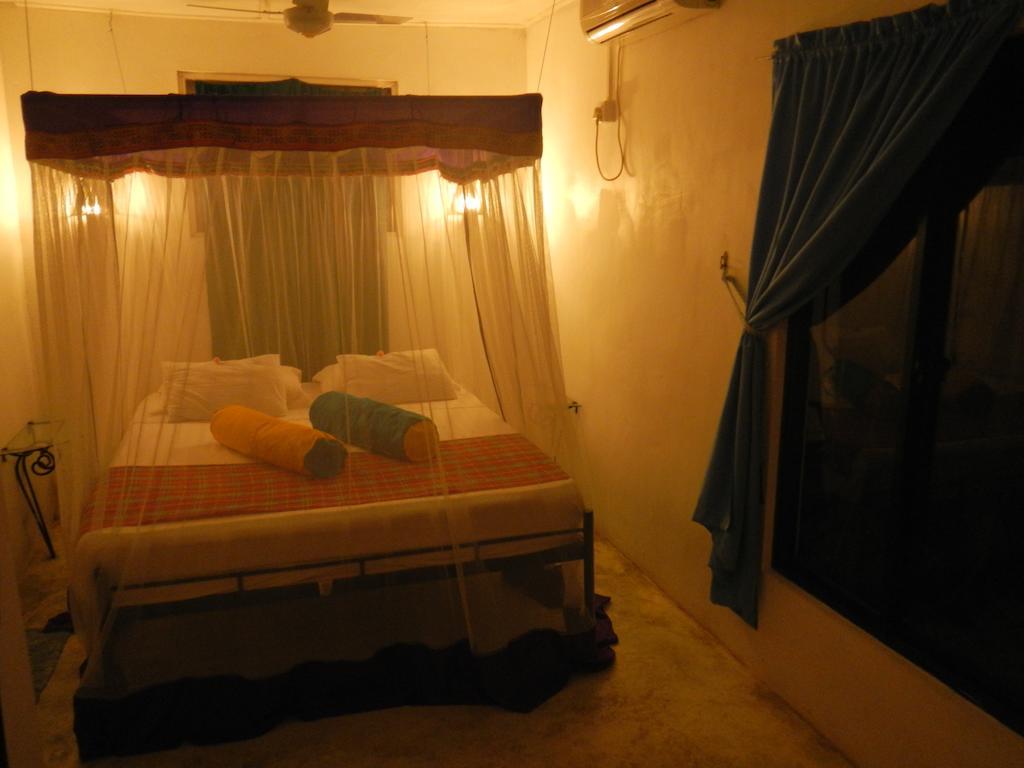 Paradise Garden Unawatuna Room photo